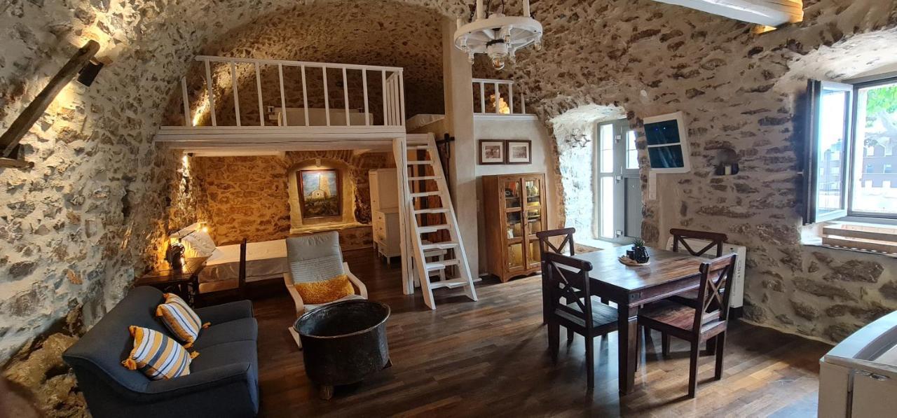 Olive Oil Mill Apartment Kokkala